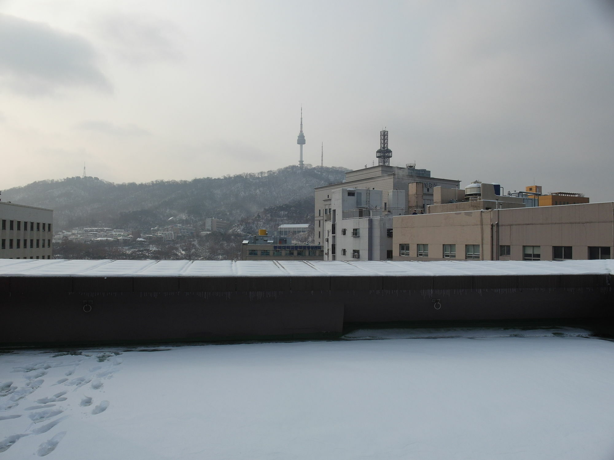Road Myeongdong Hotel Seoul Exterior photo